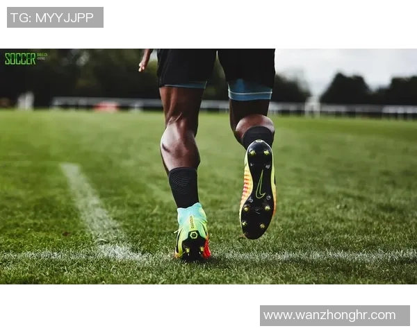 《突破界限超越极限 Nike足球广告用球星瞬间演绎音乐新潮流》 《突破界限超越极限 Nike足球广告用球星瞬间演绎音乐新潮流》